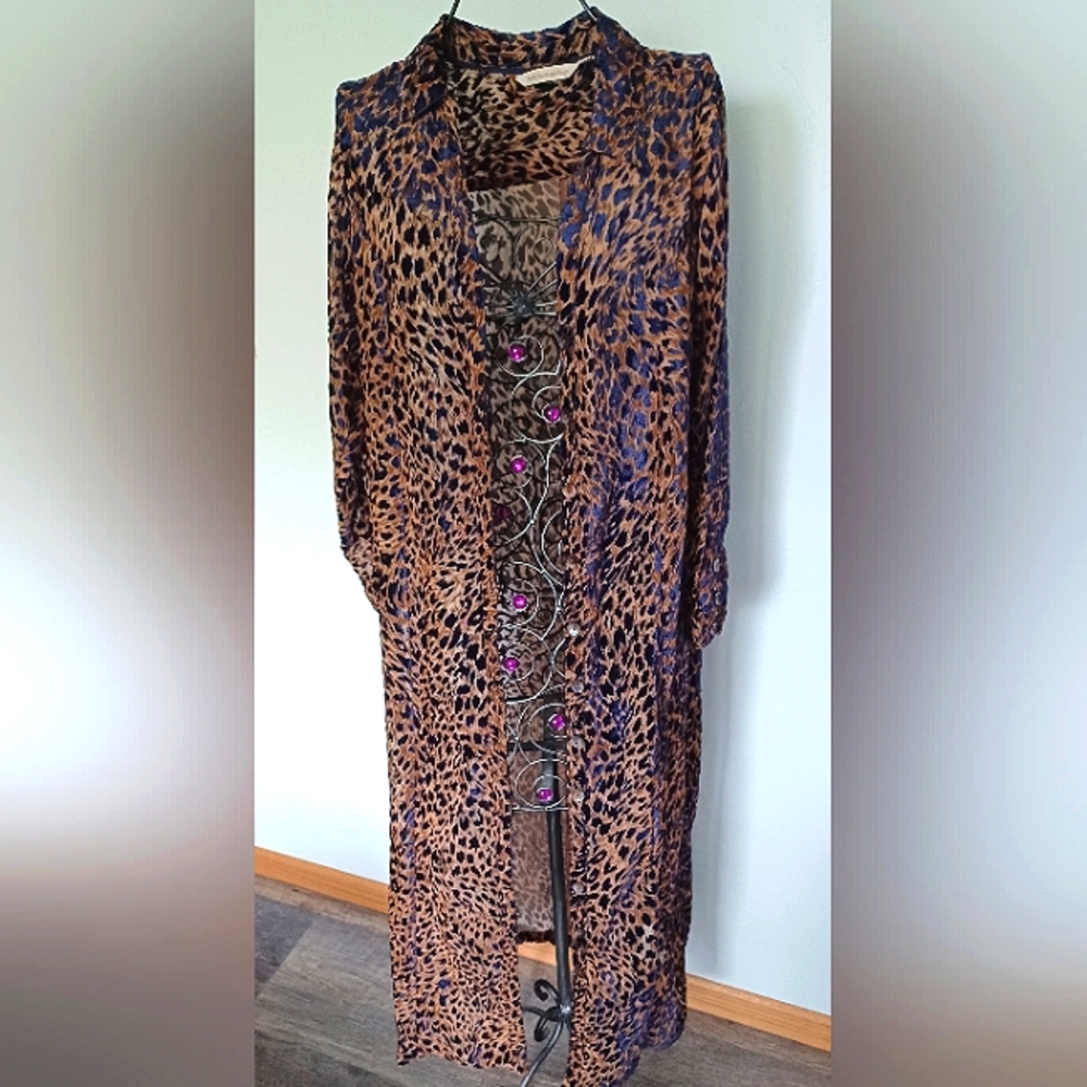 Soft Surroundings Velvet Embossed Leopard Print Longline Kimono